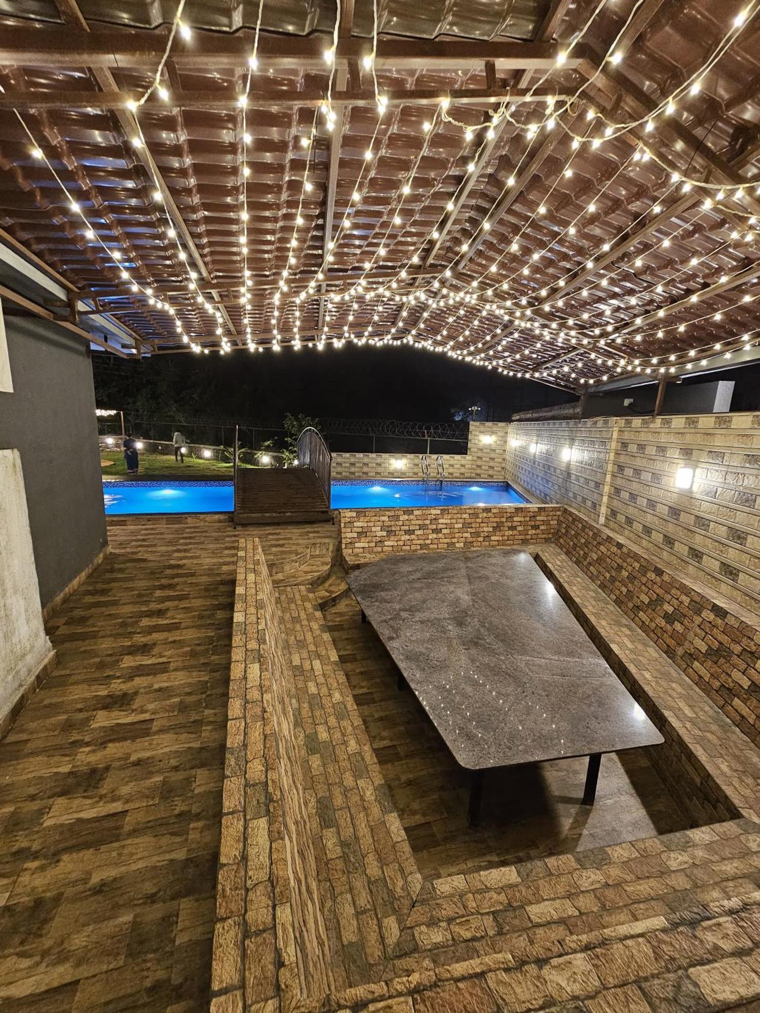 ロナバラ Casa Lolaヴィラ エクステリア 写真