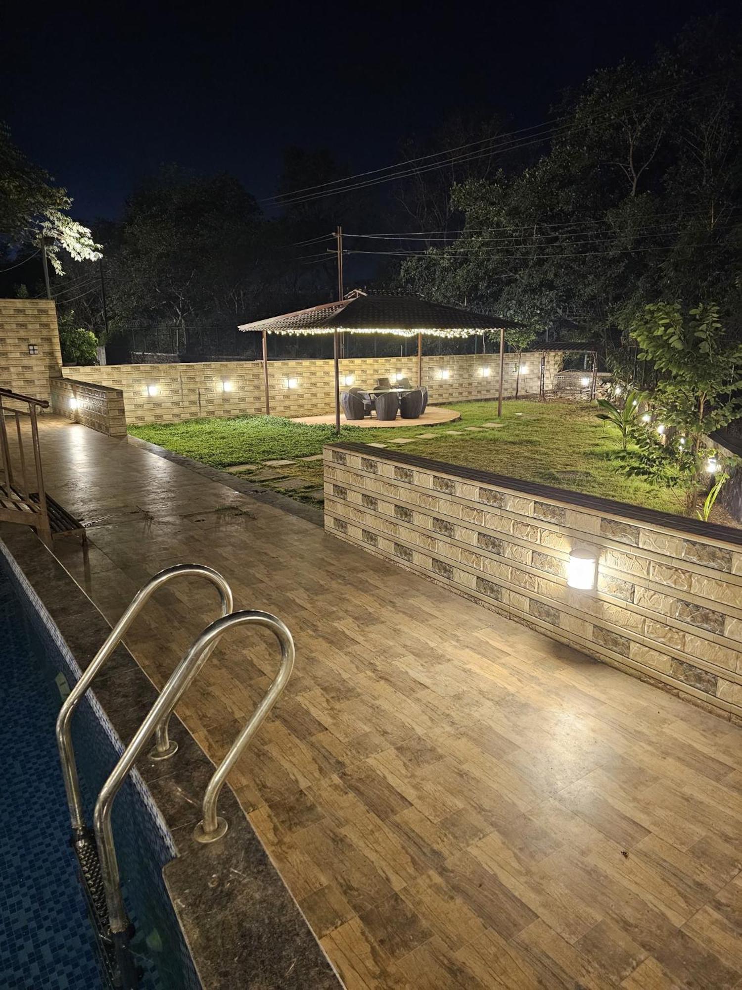 ロナバラ Casa Lolaヴィラ エクステリア 写真