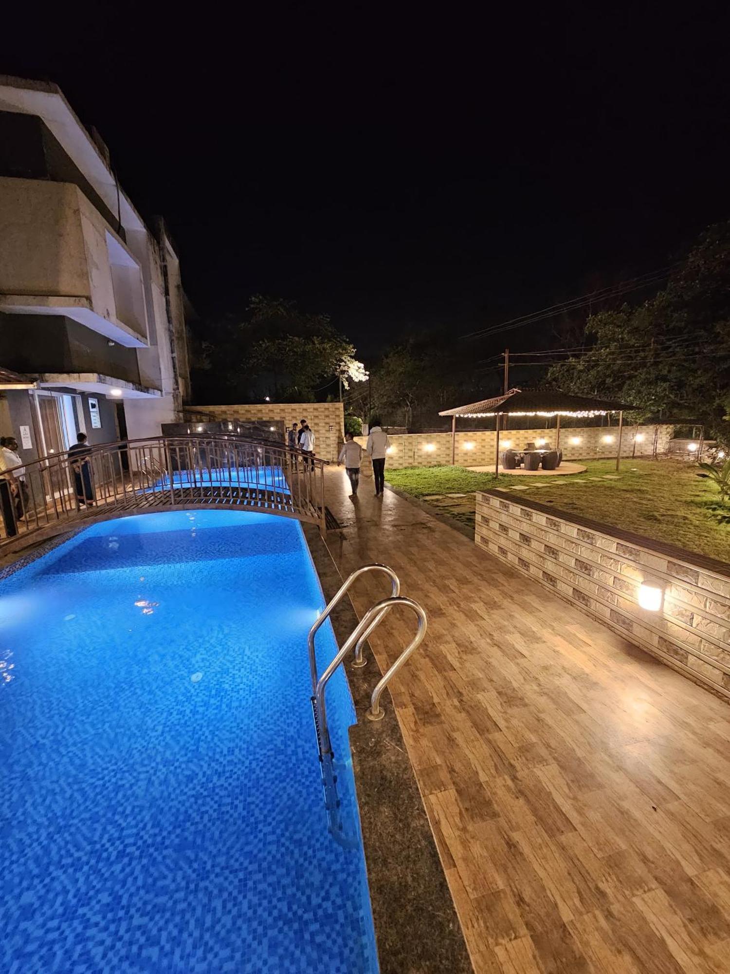 ロナバラ Casa Lolaヴィラ エクステリア 写真